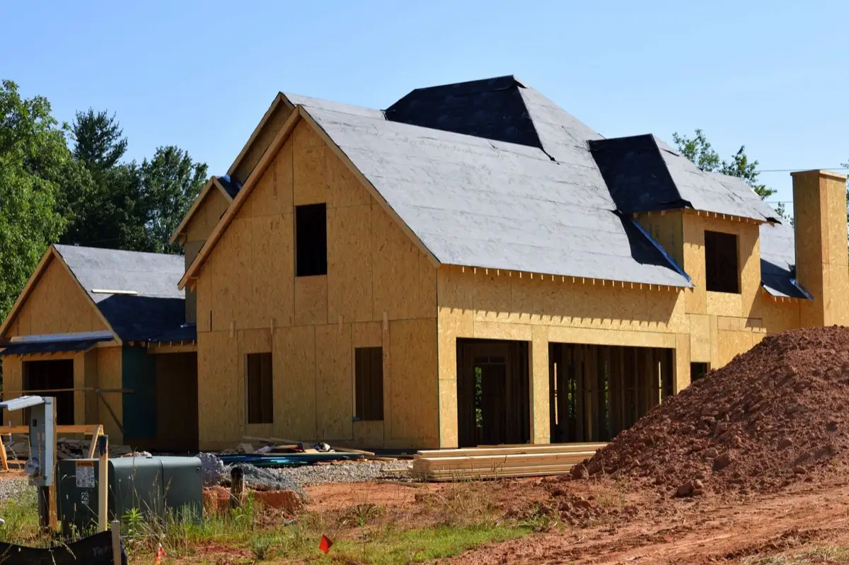 Roof & Rafter-Bay Ventilation in Detroit, MI